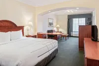 La Quinta Inn and Suites Fort Myers I-75