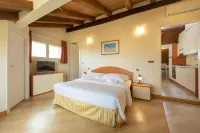 Santo Stefano Apartments - BolognaRooms