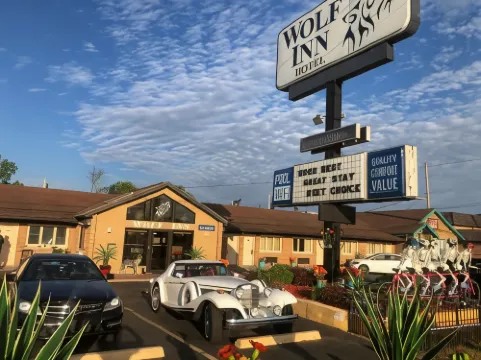 狼之旅館酒店 伊利縣酒店