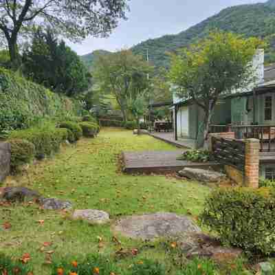 Yangsan (Baenaegol) Family Pension Hotel Exterior