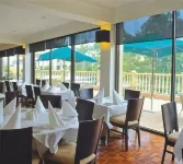 Crest on Barkly Hotel