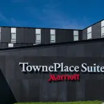 TownePlace Suites Saskatoon โรงแรมใน