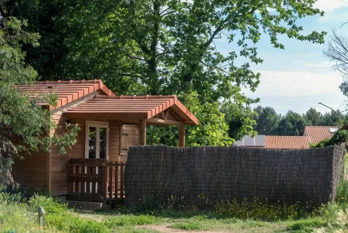 Domaine du Mas Bazan Hotel di Ortaffa