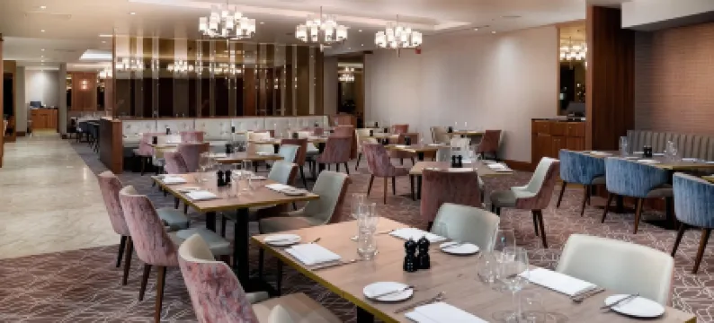 Holiday Inn Express LONDON HEATHROW T4 by IHG