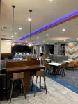 La Quinta Inn & Suites by Wyndham Louisville NE/Old Henry Rd - Baarit