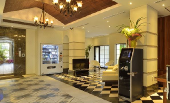 Kariyushi LCH. Izumizaki Kencho Mae