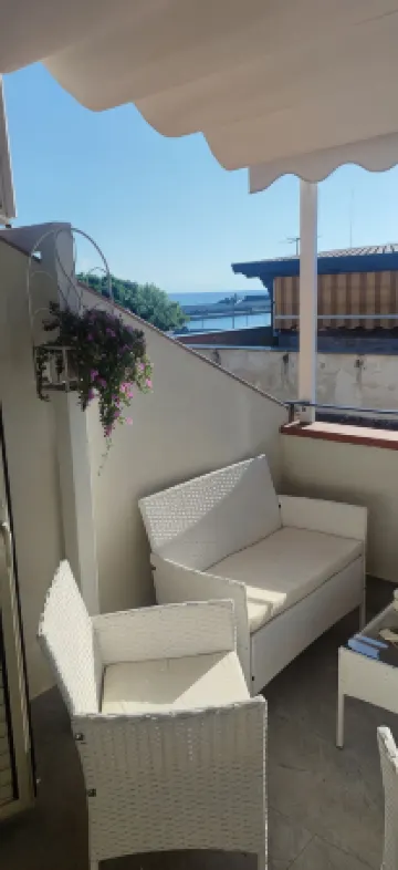 ATTIC IN THE HEART OF RIPOSTO FOR RELAXING VACATION