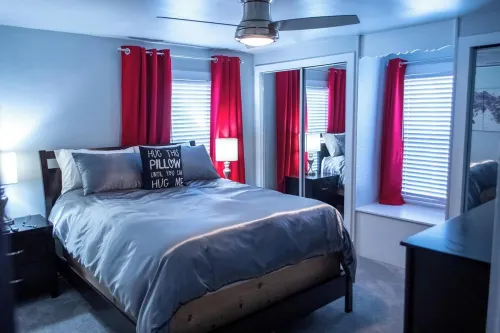 3-bedroom house in charming Martinsburg with AC, WiFi. Enjoy your stay Hotel a Martinsburg