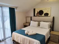 Gloria Suite Hotel - Balkon