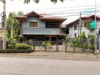 Felli`s Guest House Hotels in Loon