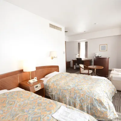 Hotel Crown Hills Okaya Hotels near Fushimiyatei