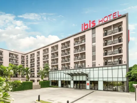 Ibis Hua Hin Hotels near Khao Takiab beach