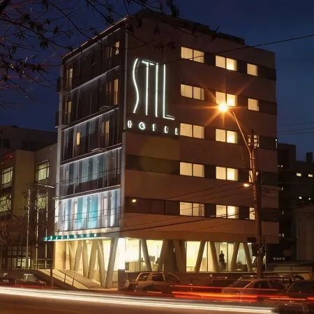 Stil Hotel Отели рядом с достопримечательностью «Дворец Чаушеску»