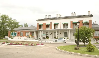 Hotel Lasa Sport Hotels in 