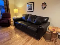 Bright, spacious 4 bedroom home.