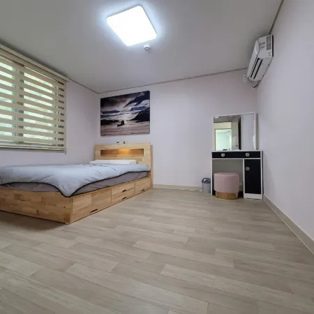 Yeosu The Stay Pension