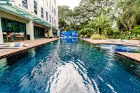 Canvas Boutique Hotel - Pools
