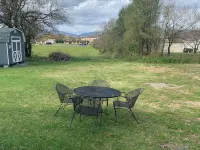 Treasured Moments Tiny Cabin Cottage in town and close to everything... Hotels in Page County