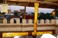 Hotel Caravan Serail - Homestays