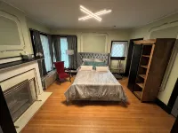 4 BR, Luxurious-Gem/Mansion in Heart of Denver