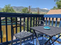 Nautical Nook at Captain's Cove, Located in the heart of Old Colorado City - Apartments
