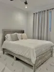 Unit 7 -1 BDRM/Pool/Near Beach/Airport/Supermarket - Homestays