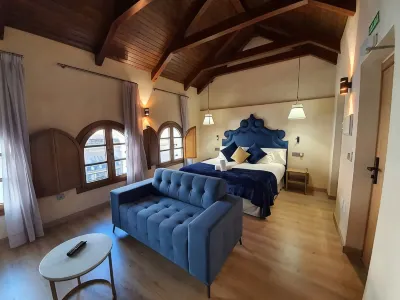Hemd Hotels Puerta Real Boutique マカレナ・ノルテ周辺のホテル