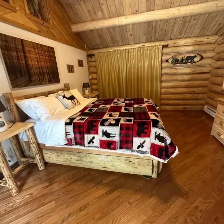 Cabin in West Yellowstone