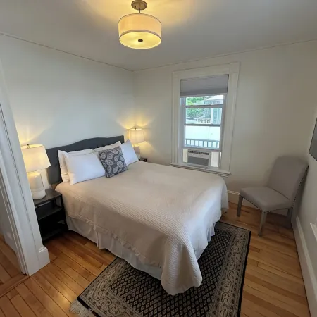 Waterfront 2 Bedroom Unit