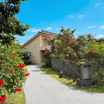 Angel Granvilla Ishigaki Hotel berhampiran Pantai Yonehara