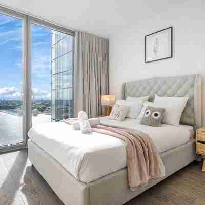 Seaside CBD/Luxury 3 bedrooms/6 people/2 parking spaces/Unbeatable view/Convenient transportation Rooms