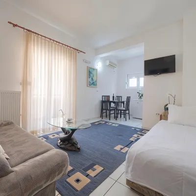 Mediterranean Guest House Balkan Hotels near Budva Citadel