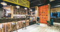 Mehood Theater Hotel - بار