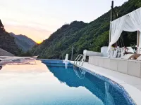 Wangchen Guesthouse - Pools