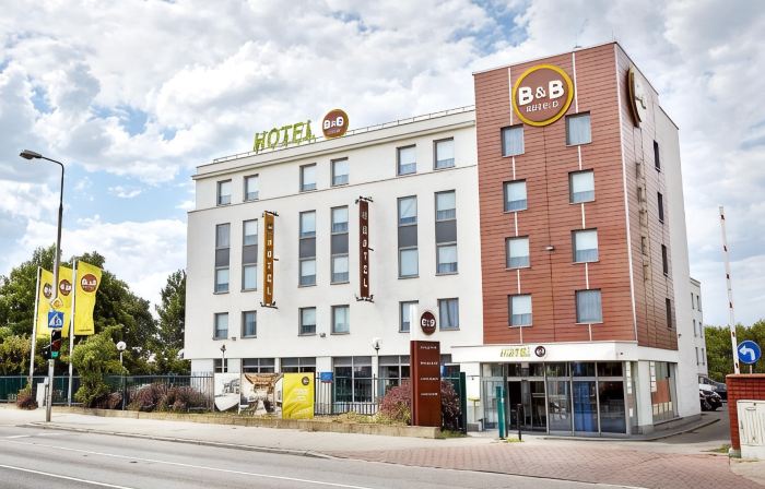 B&B HOTEL Warszawa-Okęcie