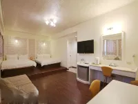 Traveler Hotel Hotels near Paposogan Park