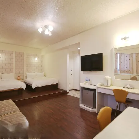 Traveler Hotel Отели рядом с достопримечательностью «Парк Paposogan»