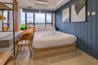 2BR Collins W/ Pool