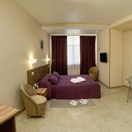 Oktyabr'Skij Hotel