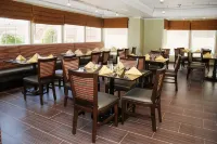 Holiday Inn & Suites SAN MATEO-SAN FRANCISCO SFO by IHG - Bữa sáng