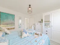 Boddensuite - 90sqm on one level with terrace and private parking space Hoteles en Wieck auf dem Darß