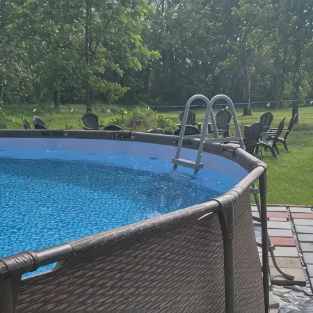 Jade Dragon Guest House - Deerfield, VA. - Hamilton Branch River