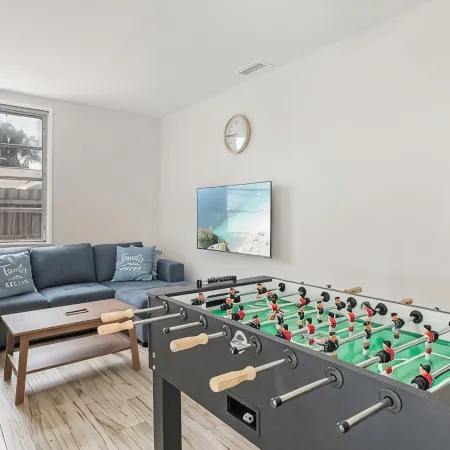 Heated Pool, Family Friendly, 3Br 3Ba Home