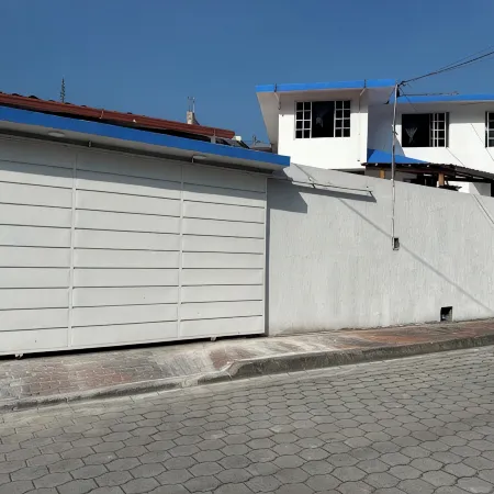 1 Triple Room with Views of the Mountain