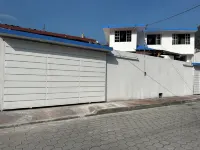 1 Triple Room with Views of the Mountain Hotels in 