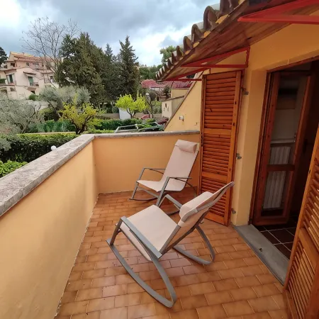 La Buganvilla: a cozy cottage with garden near the center of Sirolo