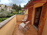 La Buganvilla: a cozy cottage with garden near the center of Sirolo - Wifi