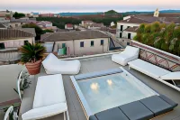 Palazzo Cherubini-Pools & Wellness - Homestays