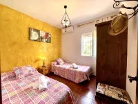 VILLA NURIA WITH PRIVATE POOL,2 KM TO DE BEACH. AC / WIFI / ALARM / PARKING - balcony