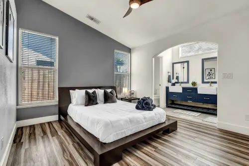 Magnolia Peaceful Vibes + Cozy Near Hospital Lemoore Base and centrally located